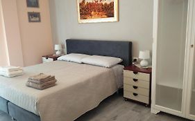 Julia B&B